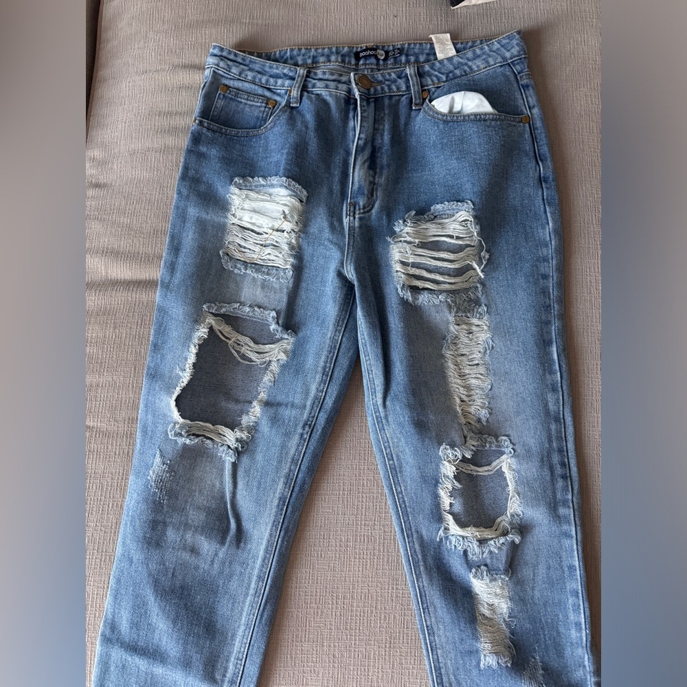 NEW BOOHOO JEANS